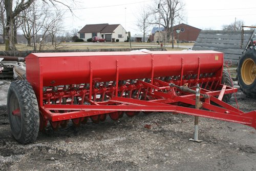 Property photo 84 - Farmer's Grain & Ag Extra Farm Equipment Auction