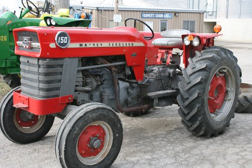 Property photo 99 - Farmer's Grain & Ag Extra Farm Equipment Auction