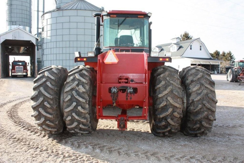 Property photo 55 - Koenig Farm Equipment - Tractors, Combine, Trucks