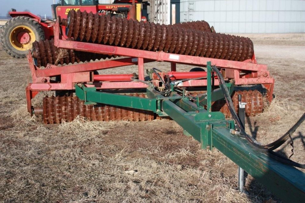Property photo 40 - Koenig Farm Equipment - Tractors, Combine, Trucks
