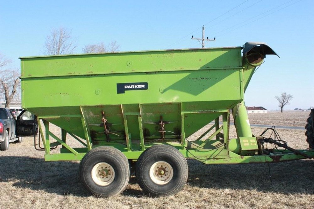 Property photo 44 - Koenig Farm Equipment - Tractors, Combine, Trucks