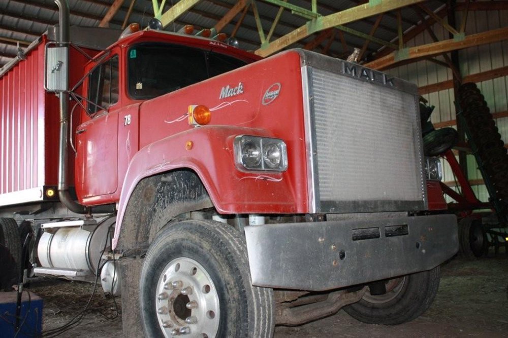 Property photo 32 - Koenig Farm Equipment - Tractors, Combine, Trucks