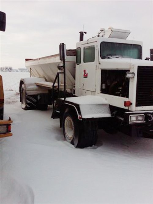 Property photo 23 - Harvest Land Co-op Fertilizer Equipment Auction