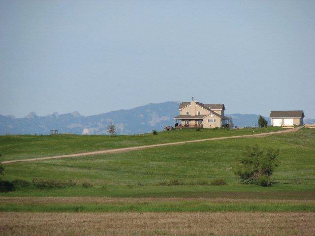 Property photo 8 - Land Auction - 2,485 Acres in 23 Tracts, Prime Pasture, Newer Country Home