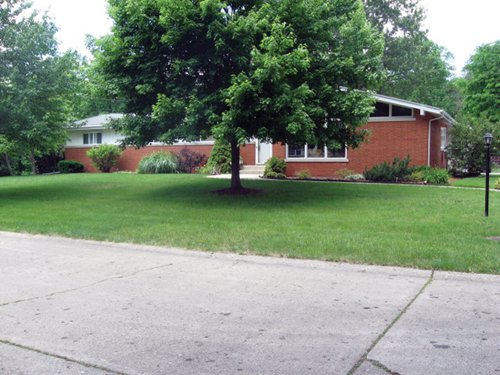 Property photo 7 - 3 Bedroom Ranch on Basement - Foster Park Area