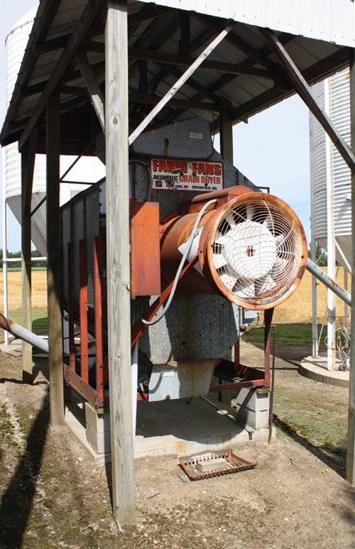 Property photo 11 - Barker Farm Equipment Auction