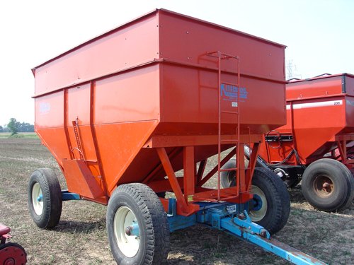 Property photo 18 - Farm Equipment Auction