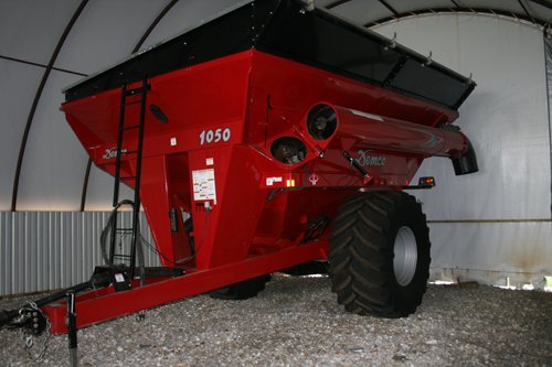 Property photo 9 - Buening Farms Equipment Auction