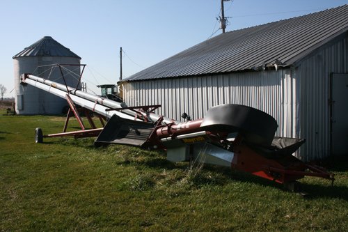 Property photo 32 - Buening Farms Equipment Auction