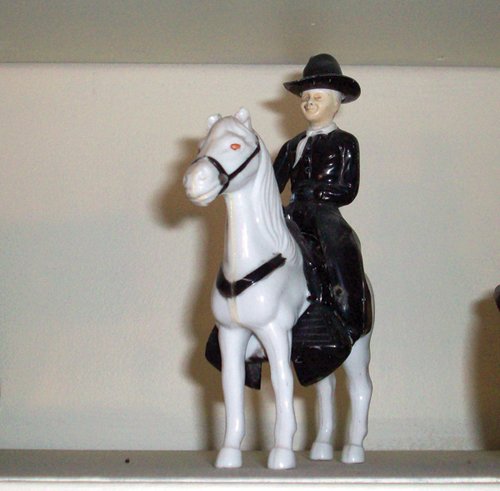 Property photo 14 - Rare Auction... Vehicles, Antiques, Military Items, Collectibles, etc.