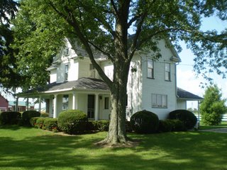 Property photo 1 - 80+/- Acres Offered in 5 Tracts - Prime Farmland & Beautiful Country Home