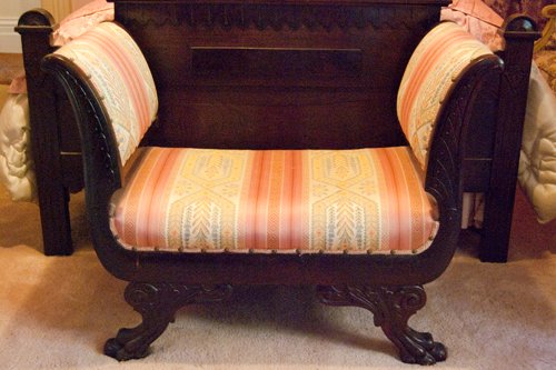 Edwardian period Bed or Hall bench with sleigh ends, serpentine design - Extraordinary Auction - Nike Spillson Home Interiors & Furnishings