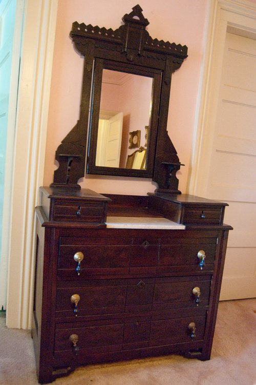 2-piece Eastlake bedroom suite Double Mahogany headboard and footboard with mattress. Dresser with Mirror. 5 drawers with marble inset, two glove boxes. - Extraordinary Auction - Nike Spillson Home Interiors & Furnishings