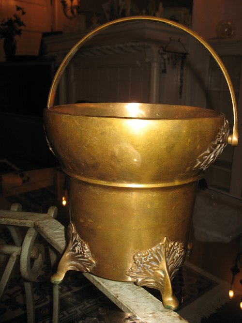 Solid brass wine or Champaign bucket. Present from Phelps Dodge to CafÃ© Janelle Limited edition. - Extraordinary Auction - Nike Spillson Home Interiors & Furnishings