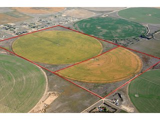 Tract 3 & 4 - 699+/- Acres Offered in 5 Tracts - 4-1/2 Irrigated Circles