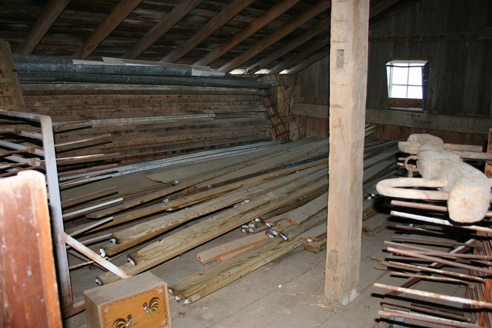 Property photo 16 - Weyrick Auction - Tractor, Lumber, Scrap Iron, Farm Related