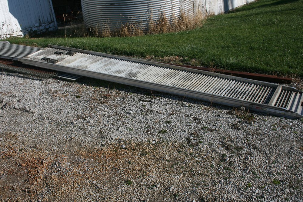 Property photo 14 - Weyrick Auction - Tractor, Lumber, Scrap Iron, Farm Related