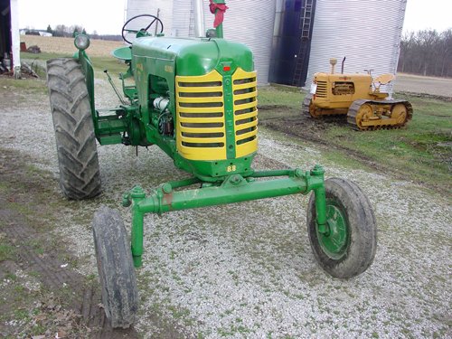 Property photo 3 - Personal Property Auction - Tractors, Vehicles, etc.