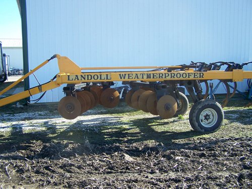 Property photo 52 - Fertilizer Equipment Auction