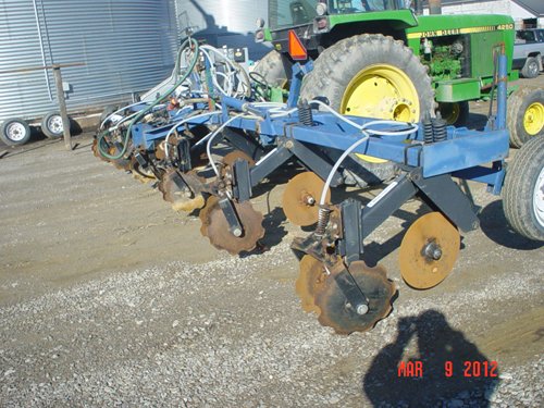 Property photo 102 - Farmers Grain & Ag Extra Farm Equipment Auction