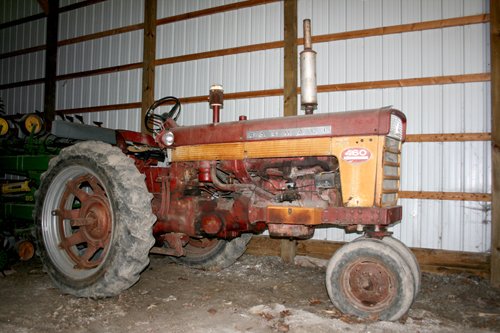 Property photo 20 - Farmers Grain & Ag Extra Farm Equipment Auction