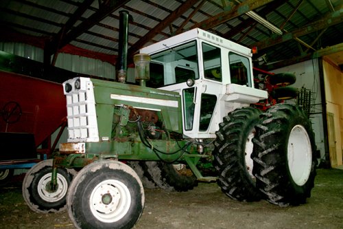 Property photo 17 - Farmers Grain & Ag Extra Farm Equipment Auction