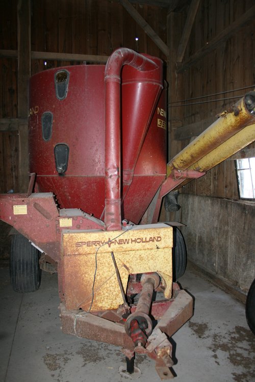Property photo 141 - Farmers Grain & Ag Extra Farm Equipment Auction