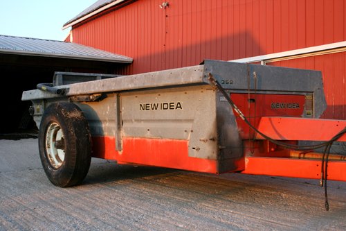 Property photo 132 - Farmers Grain & Ag Extra Farm Equipment Auction