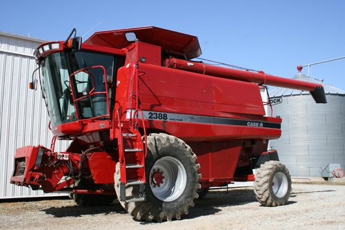 Property photo 30 - Farmers Grain & Ag Extra Farm Equipment Auction