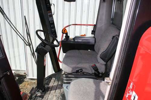 Property photo 33 - Farmers Grain & Ag Extra Farm Equipment Auction