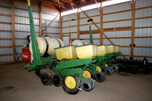 Property photo 83 - Farmers Grain & Ag Extra Farm Equipment Auction