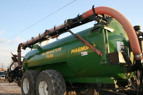 Property photo 130 - Farmers Grain & Ag Extra Farm Equipment Auction