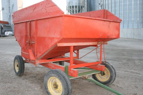 Property photo 56 - Farmers Grain & Ag Extra Farm Equipment Auction