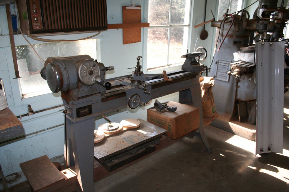 Property photo 16 - Machine Shop Equipment & Tooling, Tractors & Farm Related Outdoor & Household