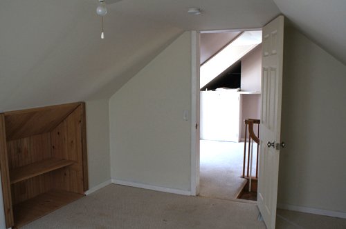 Property photo 8 - Attractive 4 Bedroom Home on Corner Lot Real Estate Auction