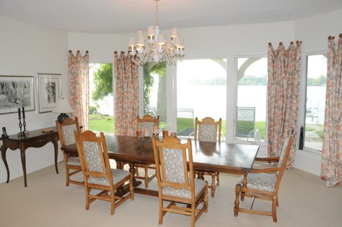 Property photo 13 - 2 Acres of Prime Lakefront Real Estate Auction with Home, Peninsula and Private Island
