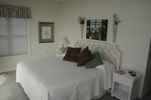 Property photo 33 - 2 Acres of Prime Lakefront Real Estate Auction with Home, Peninsula and Private Island