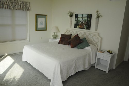 Property photo 46 - 2 Acres of Prime Lakefront Real Estate Auction with Home, Peninsula and Private Island