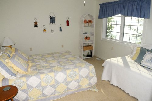 Property photo 31 - 2 Acres of Prime Lakefront Real Estate Auction with Home, Peninsula and Private Island