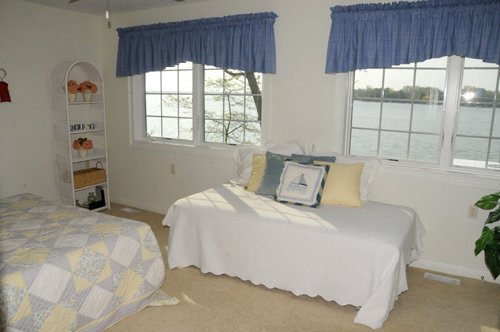 Property photo 40 - 2 Acres of Prime Lakefront Real Estate Auction with Home, Peninsula and Private Island