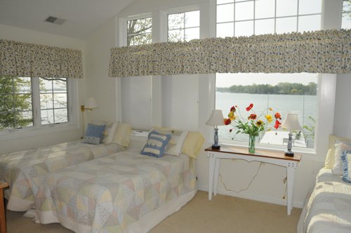 Property photo 22 - 2 Acres of Prime Lakefront Real Estate Auction with Home, Peninsula and Private Island