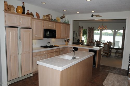 Property photo 25 - 2 Acres of Prime Lakefront Real Estate Auction with Home, Peninsula and Private Island