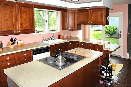 Property photo 8 - 2 Acres of Prime Lakefront Real Estate Auction with Home, Peninsula and Private Island