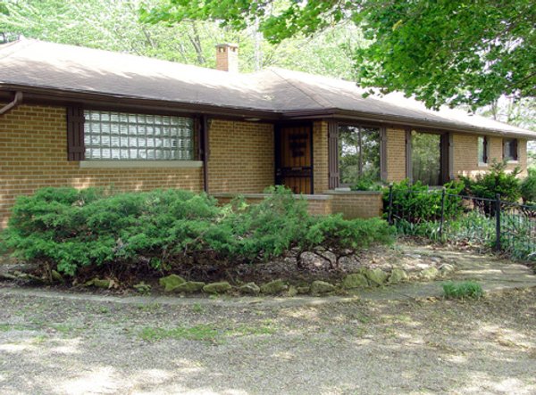 Ranch Home on 4.94 Acres Real Estate Auction and Personal Property Auction