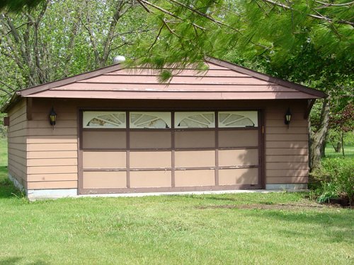 Property photo 3 - Ranch Home on 4.94 Acres Real Estate Auction and Personal Property Auction