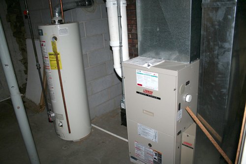 Property photo 28 - Real Estate & Personal Property Auction in Cass County Edwardsburg, MI