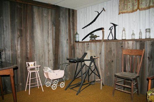 Property photo 8 - Real Estate & Personal Property Auction in Cass County Edwardsburg, MI