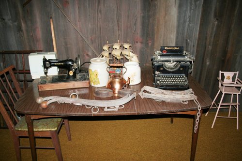 Property photo 19 - Real Estate & Personal Property Auction in Cass County Edwardsburg, MI
