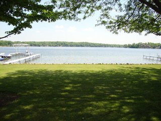 Property photo 1 - Lakefront Real Estate Auction Offered in 2 Tracts
