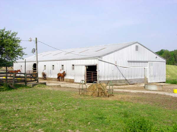20+/- Acres Offered in 2 Tracts Real Estate Auction and Personal Property Auction
